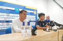 Quang Hải họp báo tại Pau FC: ‘Tôi chấp nhận mọi thử thách"