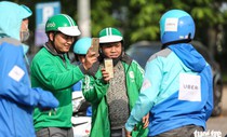 Ngành thuế yêu cầu Grab nộp thuế chuyển nhượng thay Uber Ngành thuế yêu cầu Grab nộp thuế chuyển nhượng thay Uber
