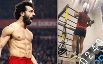Mohamed Salah đu xà lúc 3 giờ sáng trong tháng Ramadan