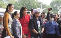 Ngày của Phở 2022: Người dân Nam Định hào hứng đón hoa hậu H’Hen Niê đến ăn phở