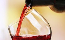 Mối liên hệ xấu giữa rượu vang và đột quỵ, tổn thương tim, ung thư