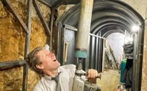 YouTuber đào đường hầm từ nhà đến kho để... tránh mưa
