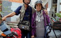 Phượt thủ U80 chở vợ 'đi khắp thế gian' bằng chiếc xe máy 30 tuổi