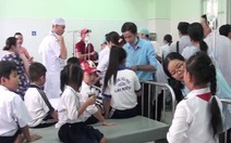 500 học sinh Hậu Giang ngộ độc sữa do pha chế không đảm bảo
