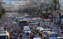 Sài Gòn đường chật xe đông, dự án giao thông nằm chờ vốn