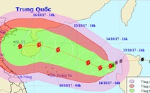 Bão có khả năng lại đổi hướng, gió giật cấp 13 ở Biển Đông