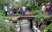 Tìm thấy thi thể học sinh bị nước cuốn vào cống