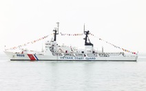 Đón tàu cảnh sát biển 8020 do Mỹ chuyển giao