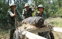 Người tháo gỡ tàn dư chiến tranh