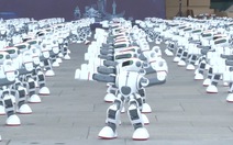 Màn khiêu vũ ấn tượng của 1.069 robot