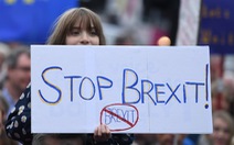 Biển người tuần hành ở London kêu gọi bỏ phiếu mới cho Brexit