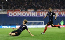 Croatia thắng nghẹt thở Tây Ban Nha