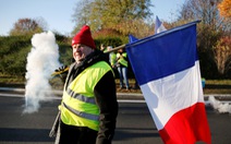 Hơn 2.000 cuộc biểu tình phong tỏa nước Pháp
