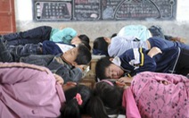 Trung Quốc: Học sinh bị phạt vì... đi vệ sinh trong giờ ngủ trưa