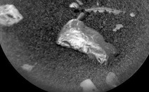 Phát hiện vật thể sáng bóng bí ẩn trên sao Hỏa