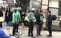 Xe ôm GrabBike 'nhái' tràn lan Hà Nội