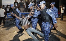 Hỗn loạn ở thiên đường du lịch Maldives