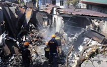 Máy bay đâm thẳng nhà dân ở Philippines, ít nhất 7 người thiệt mạng