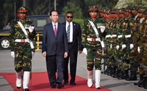 Tổng thống Bangladesh ra sân bay đón Chủ tịch nước Trần Đại Quang