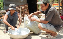 Hạn gay gắt, dân Ninh Thuận gặp khó vì thiếu nước sinh hoạt
