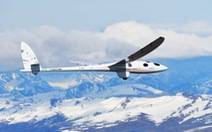 Tầu lượn không động cơ bay cao tới 16 km kiểm tra tầng ozone