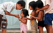 Sự thật về những trại mồ côi dỏm moi tiền du khách ở Campuchia