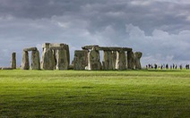Bí ẩn bãi đá cổ Stonehenge ở Anh
