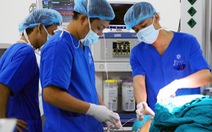 Cả trăm bác sĩ bệnh viện công Đồng Nai, Bình Phước 'nhảy việc'