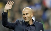 Thêm một cú ‘chạm bước một’ vĩ đại của Zidane