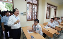 Bộ trưởng Phùng Xuân Nhạ nhắc thí sinh thi 'đúng quy chế'
