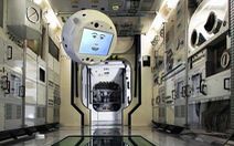 Robot lên không gian hỗ trợ phi hành gia