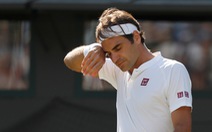 Federer thua trong ngày cổ động viên muốn về xem World Cup