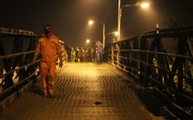 Sập cầu Long Kiểng, hàng trăm người trắng đêm sửa chữa