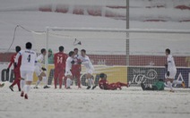 Tổ chức trận chung kết trên mặt sân đầy tuyết