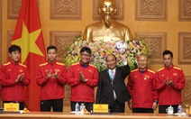 Thủ tướng Nguyễn Xuân Phúc: 'Chúc Đội tuyển thành công!'