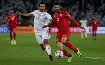 Nhờ trọng tài, chủ nhà UAE thoát thua Bahrain ở trận mở màn Asian Cup