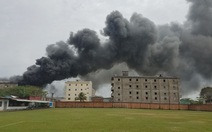 Cháy lớn cơ sở nệm mút tại quận Bình Tân