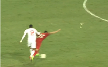 Video: Pha phạm lỗi dẫn đến thẻ đỏ của cầu thủ UAE