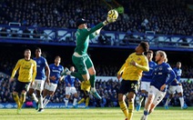 Arsenal chia điểm với Everton trên sân Goodison Park