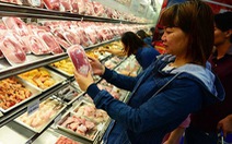 Mua thịt lợn có nguồn gốc xuất xứ, nấu chín kỹ trước khi dùng