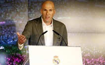 HLV Zidane: 'Chủ tịch Perez gọi và tôi đồng ý vì yêu đội bóng Real Madrid'
