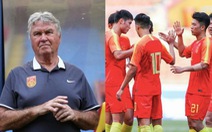 HLV Guus Hiddink: 'Bóng đá châu Á đang phát triển mạnh'