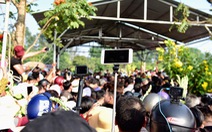 Chen lấn, livestream náo loạn tại lễ an táng nghệ sĩ Anh Vũ