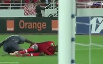 Video chấn thương ‘rùng rợn’ của thủ môn tuyển Senegal