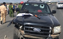 CSGT bị tài xế ôtô ép ngã đã tử vong