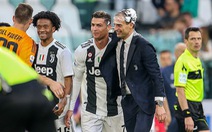 Video Cristiano Ronaldo múa hát ăn mừng chức vô địch Serie A đầu tiên cùng Juventus