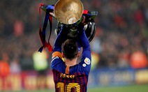 Messi và Barcelona ăn mừng chức vô địch La Liga lần thứ hai liên tiếp