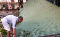 'Mưa vàng' kèm lốc xoáy tốc mái 80 nhà dân Hà Tĩnh
