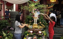 Phật tử nhiều nước thành kính tưởng niệm ngày Phật Đản