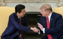 Ông Trump nói vừa điện đàm ‘tốt đẹp’ với ông Abe về Triều Tiên